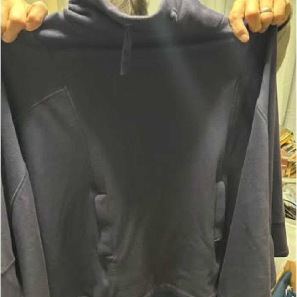 UGG Pichot Cape Navy Blue Cozy Cowl Neck Oversize Poncho. Size M/L.